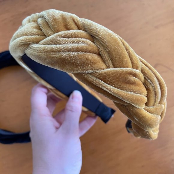 NWOT! Black & Mustard Yellow Twisted Velvet Headbands (SET OF 2!) - Picture 8 of 10